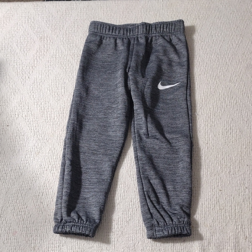 NWT Nike Little Boys Cool Gray Heather Dri-fit Sweatpants Size 4/XS - Picture 1 of 12